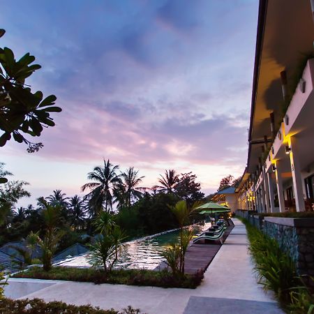 Kebun Villas&Resort Senggigi Exterior foto